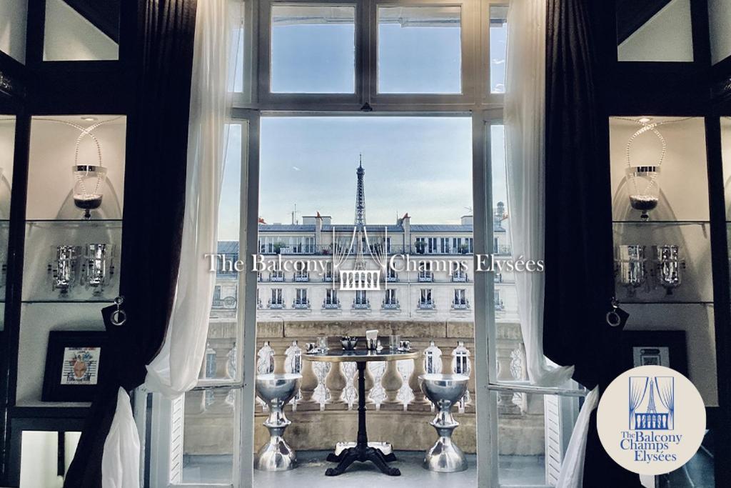 The Balcony Avenue Champs-Elysees Lägenhet Paris Exteriör bild